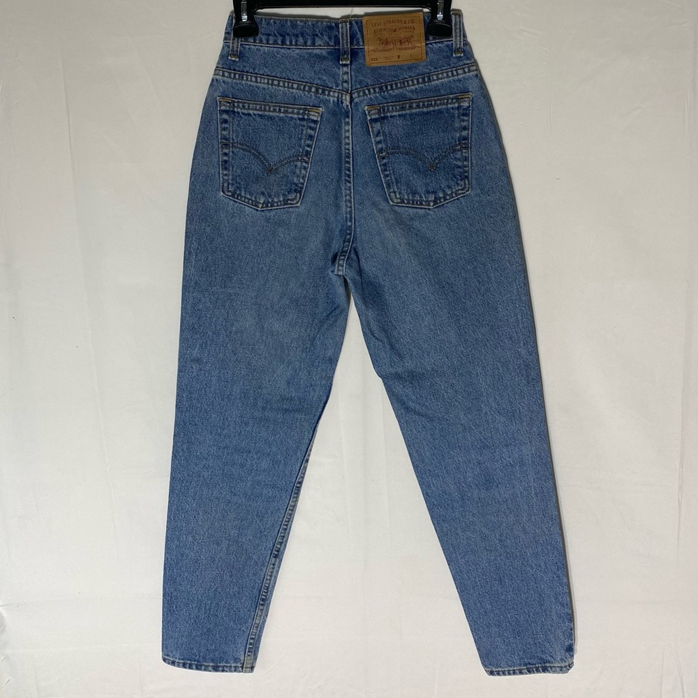 Vintage 90s Levi’s 521 Tapered Fit Petite High Rise Med Wash Blue Jeans 6P - Picture 2 of 16